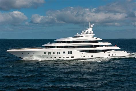 lurssen lara for sale.